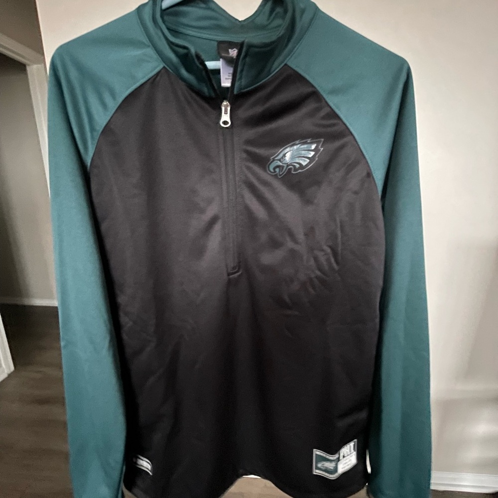 NFL Eagles Medium Green Apparel